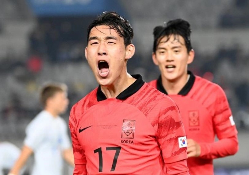 Hàn Quốc thắng trận trước thềm World Cup - Bóng Đá