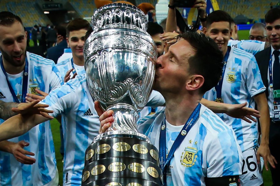 HLV Galtier: Không có chuyện Messi đòi nghỉ ngơi cho World Cup - Bóng Đá