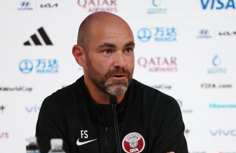 HLV Qatar bác tin mua chuộc đối thủ ở trận khai mạc World Cup - Bóng Đá