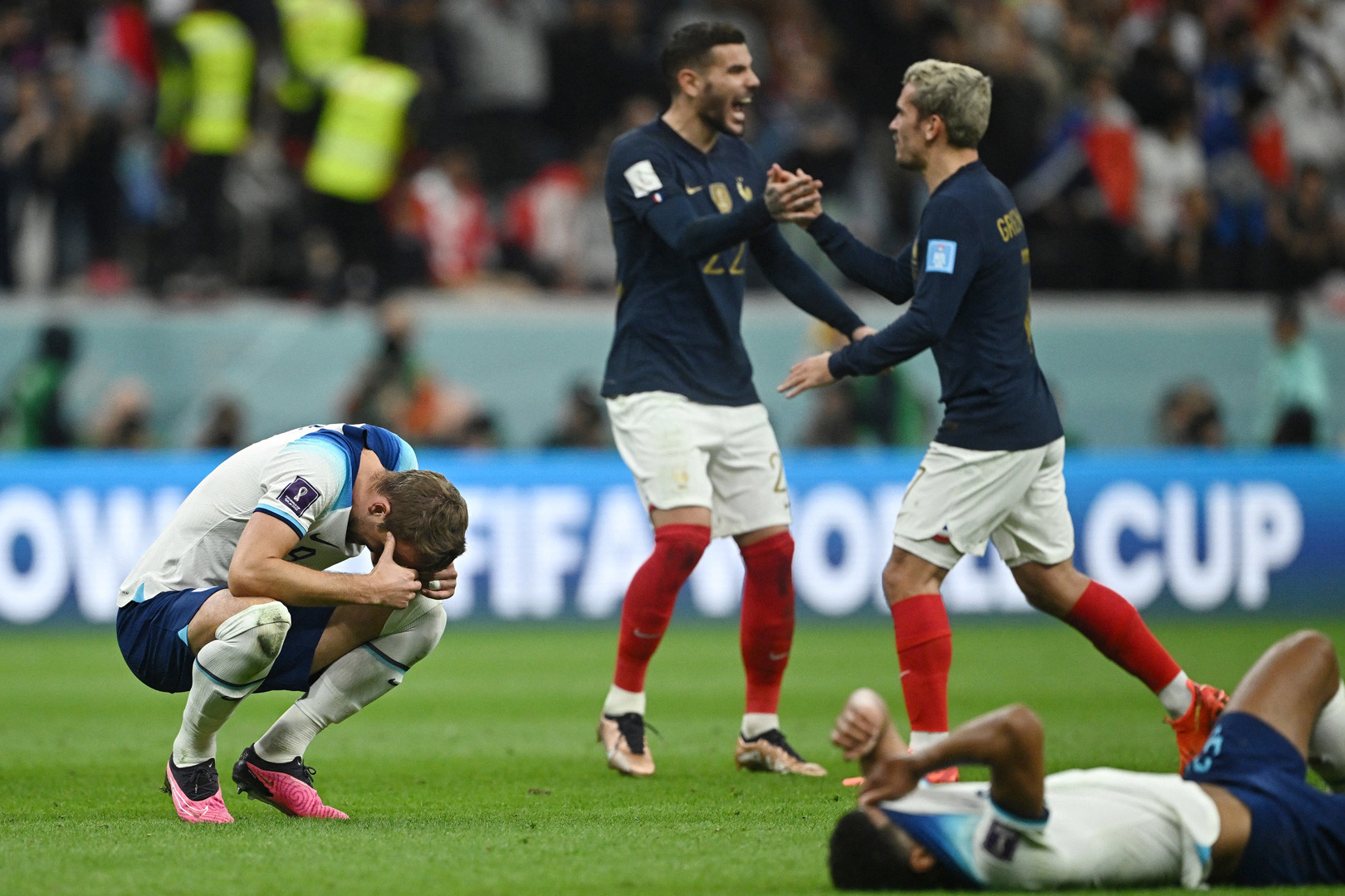 Pháp tiễn Anh rời World Cup 2022: Đẳng cấp Giroud - Bóng Đá