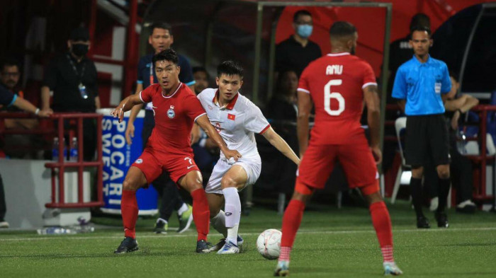 Tuyển Singapore chỉ cần thêm một trận hòa trước Malaysia để giành vé đi tiếp. Ảnh: Báo Giao thông.