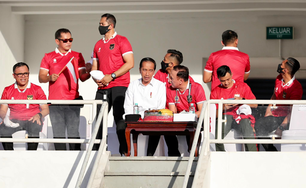 Xem Việt Nam thi đấu, tổng thống Indonesia đăng lời cảm thán - Bóng Đá