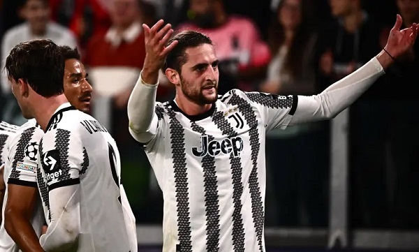 Vừa bị trừ 15 điểm, Juventus lại nhận thêm hung tin - Bóng Đá