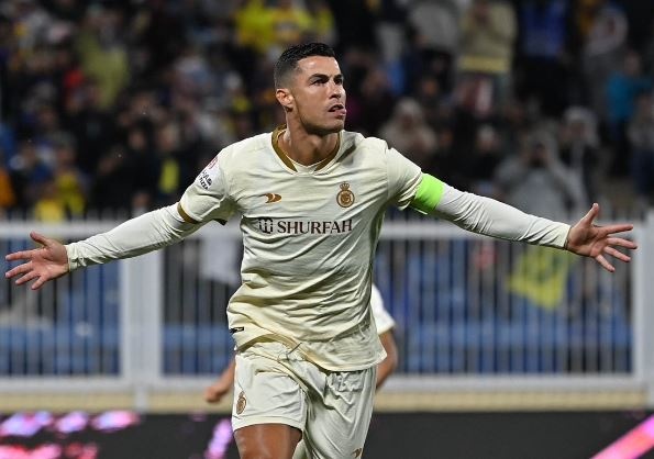 Ronaldo lập hat-trick trong 36 phút - Bóng Đá