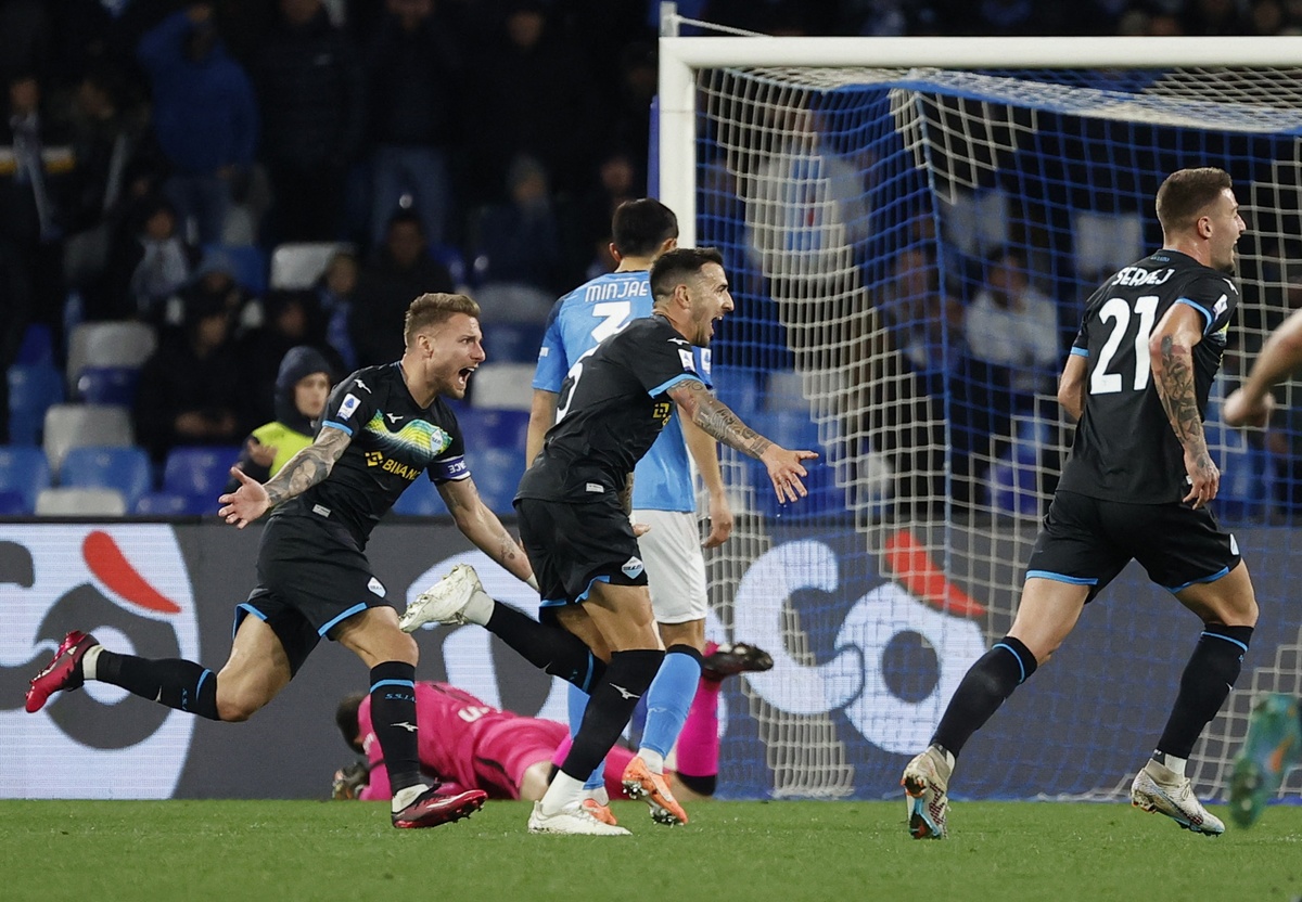Siêu phẩm khiến Napoli sẩy chân tại Serie A - Bóng Đá