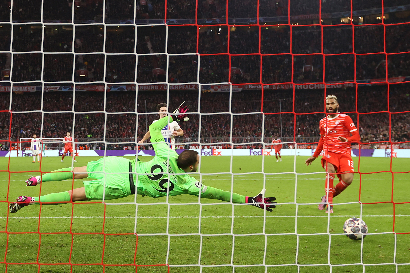 Chấm điểm Bayern Munich 2-0 PSG: Nhạt nhòa Mbappe - Bóng Đá