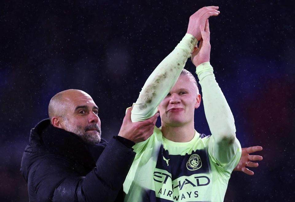 Haaland giải cứu Man City ở trận gặp Crystal Palace.