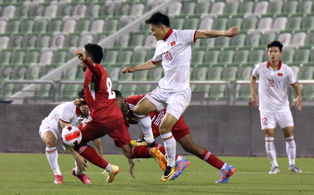 U23 Việt Nam thua đậm U23 UAE: Đánh rơi nhiều hi vọng - Bóng Đá