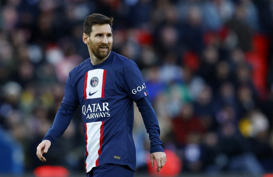 Huyền thoại PSG: 'Cứ có ngày nghỉ, Messi lại về Barcelona' - Bóng Đá
