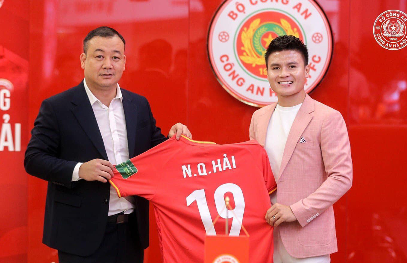 Quang Hải về lại V-League: Bài học đúng đội, đúng thời điểm - Bóng Đá
