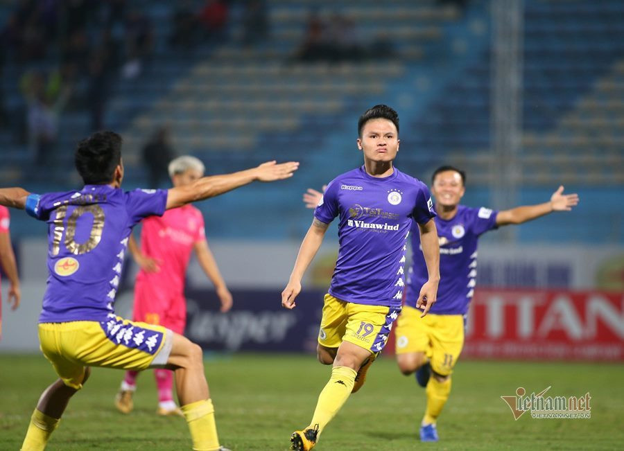 Quang Hải sau khi xuất ngoại: Khi V-League cũng thành thách thức - Bóng Đá