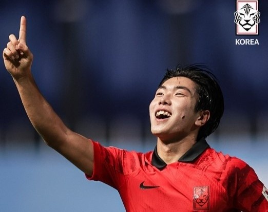 Hàn Quốc gặp Nhật Bản ở chung kết U17 châu Á - Bóng Đá