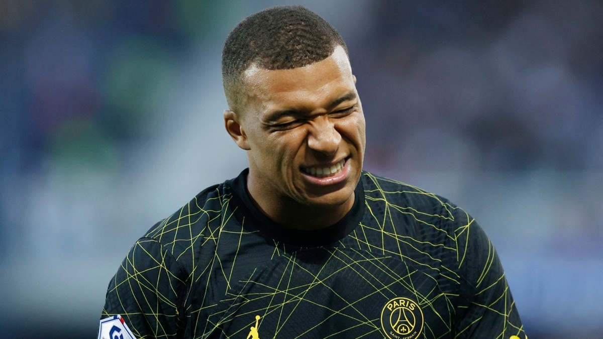 Thắng thua trong ván cờ cân não giữa Mbappe và PSG - Bóng Đá