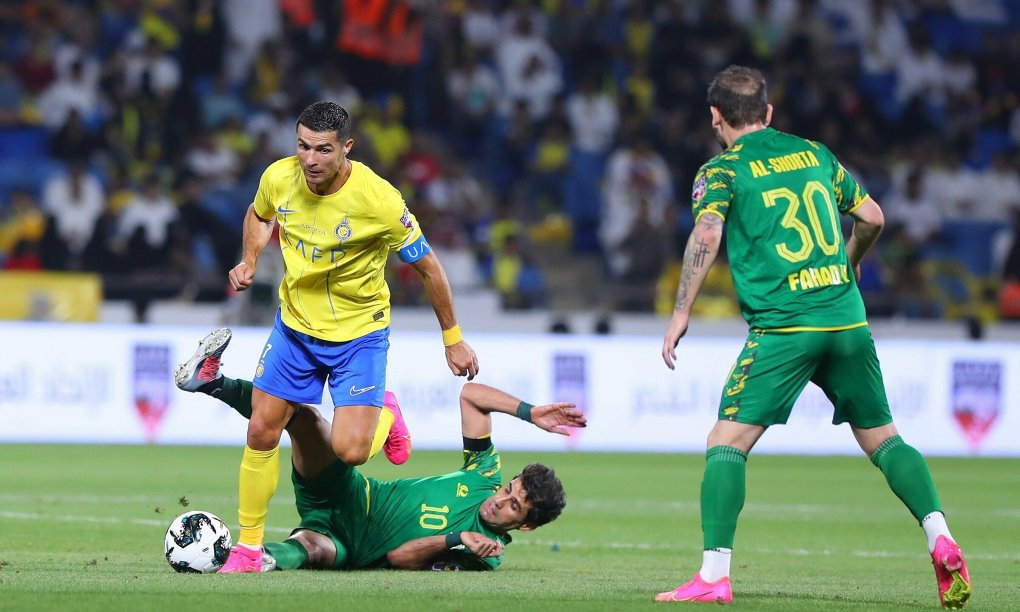Ronaldo hóa người hùng, Al-Nassr vào chung kết Arab Champions Cup - Bóng Đá