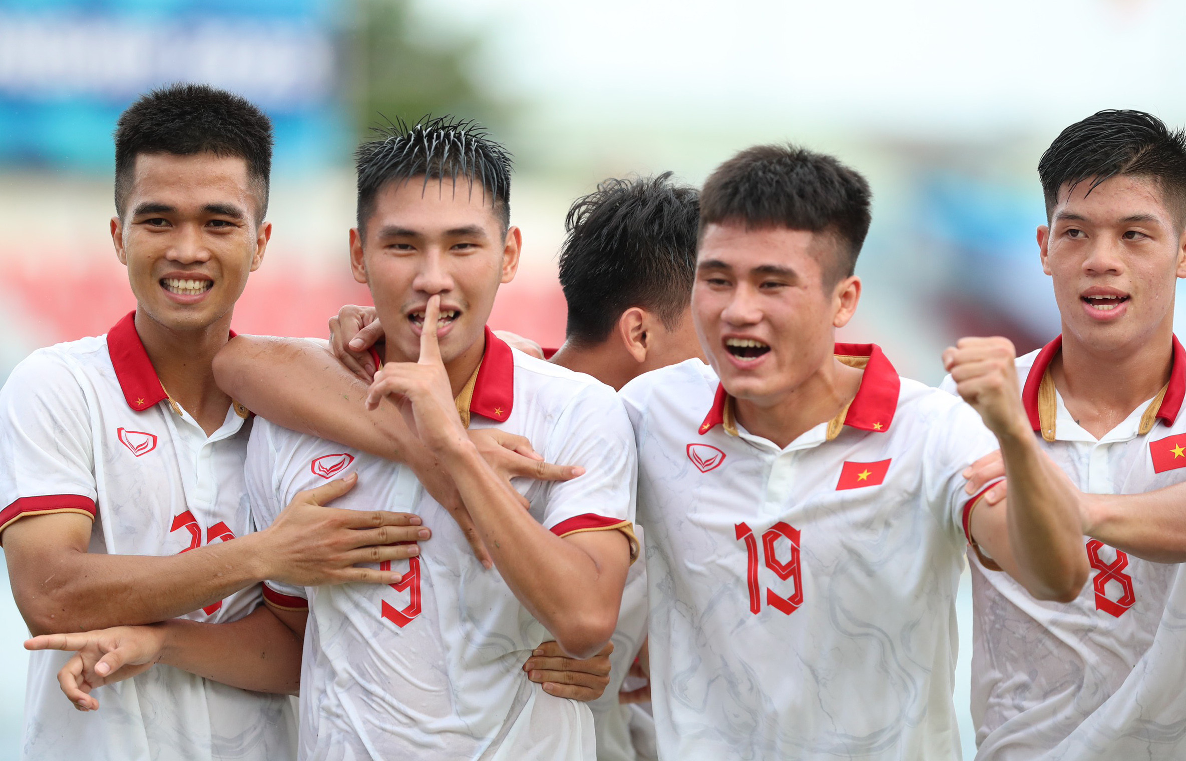 U23 Việt Nam đấu U23 Malaysia: Thẳng tiến vào chung kết - Bóng Đá