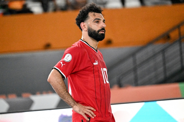 NÓNG! Mohamed Salah trở lại Liverpool 