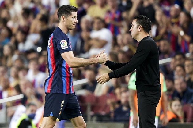 “Ngán tận cổ” Lewandowski, Barcelona ra quyết định bất ngờ - Bóng Đá