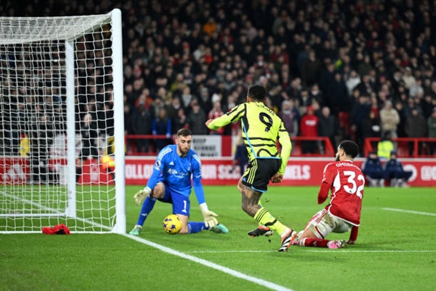 Gabriel Jesus đóng góp 1 bàn thắng, 1 kiến tạo trong cuộc đối đầu Nottingham Forest.