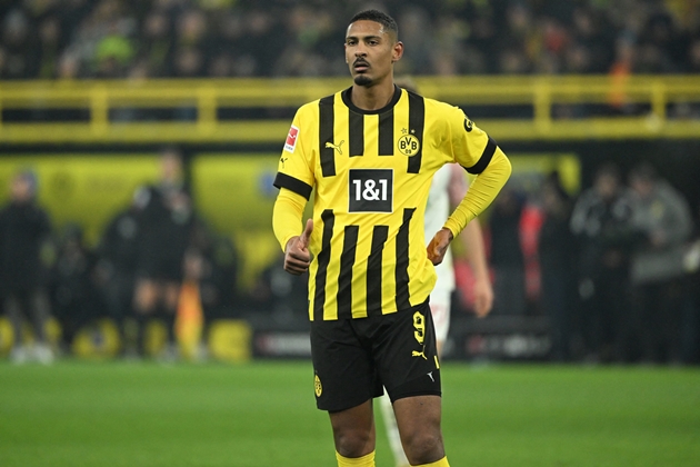 Sebastien Haller báo tin buồn cho Borussia Dortmund - Bóng Đá