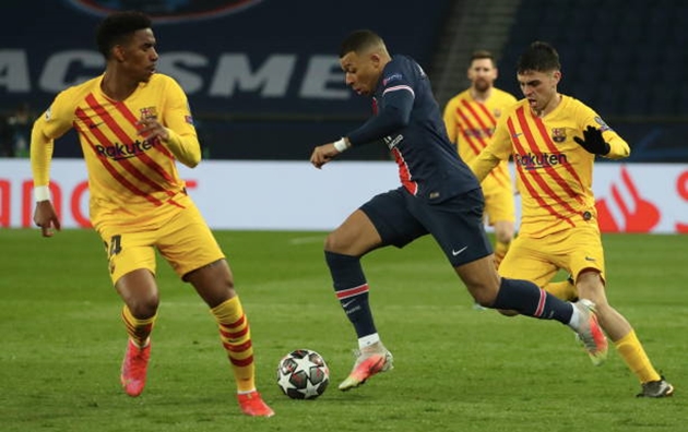 Kylian Mbappe sẽ lại khiến hậu vệ Barca "toát mồ hôi".