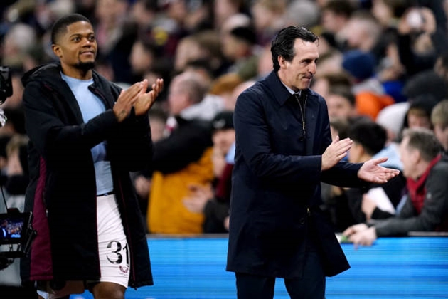 Hủy diệt Ajax, Unai Emery tấm tắc khen học trò