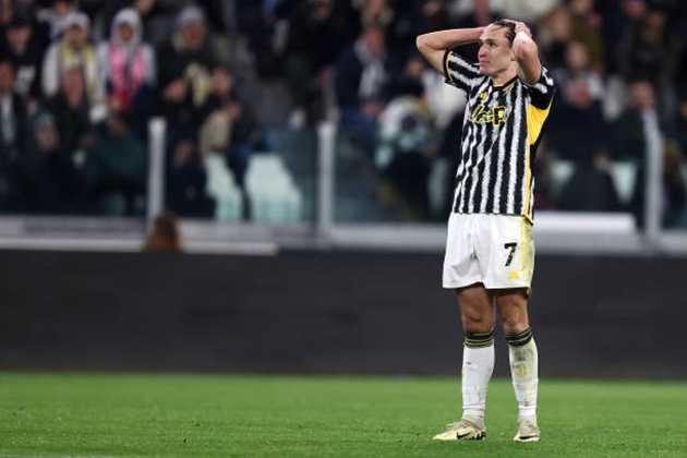 Ngay đến cả Federico Chiesa cũng gây thất vọng trong màu áo Juventus.