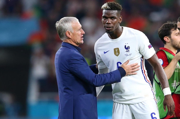 Didier Deschamps cần tìm ra người thay thế vai trò nhạc trưởng của Paul Pogba.