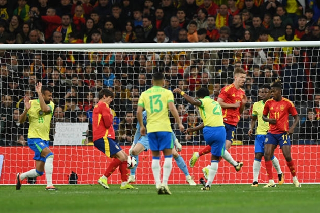 Rodri lập cú đúp trên chấm phạt đền, Tây Ban Nha nhọc nhằn đánh bại Brazil - Bóng Đá