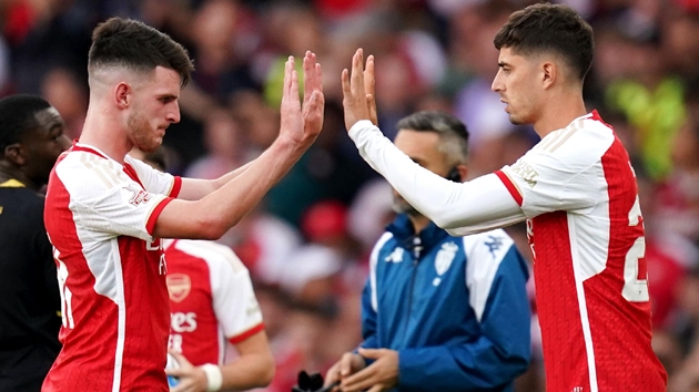Jack Grealish dè chừng hai ngôi sao bên phía Arsenal - Bóng Đá