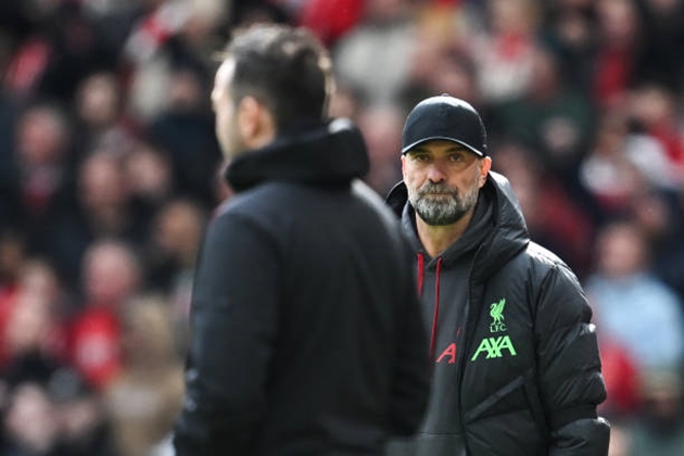 Jurgen Klopp có vài lời nhắn nhủ đến Roberto De Zerbi.