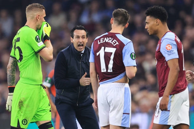 Aston Villa thua sốc Olympiakos trên sân nhà.