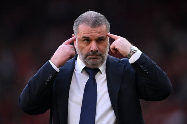 Ange Postecoglou khiến Arsenal 