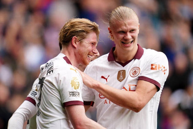 De Bruyne lên tiếng bênh vực đàn em - Bóng Đá