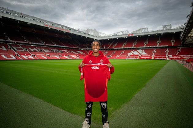 Cách Manchester United ‘hạ gục’ Real Madrid trong thương vụ Leny Yoro