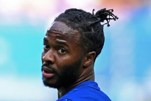 Mối quan hệ giữa Sterling và Chelsea đang trên bờ vực đổ vỡ?