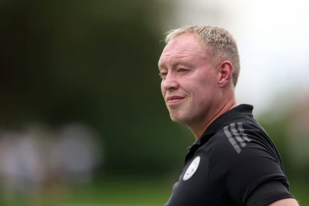 Leicester City: Bài toán khó trước ngưỡng cửa Premier League