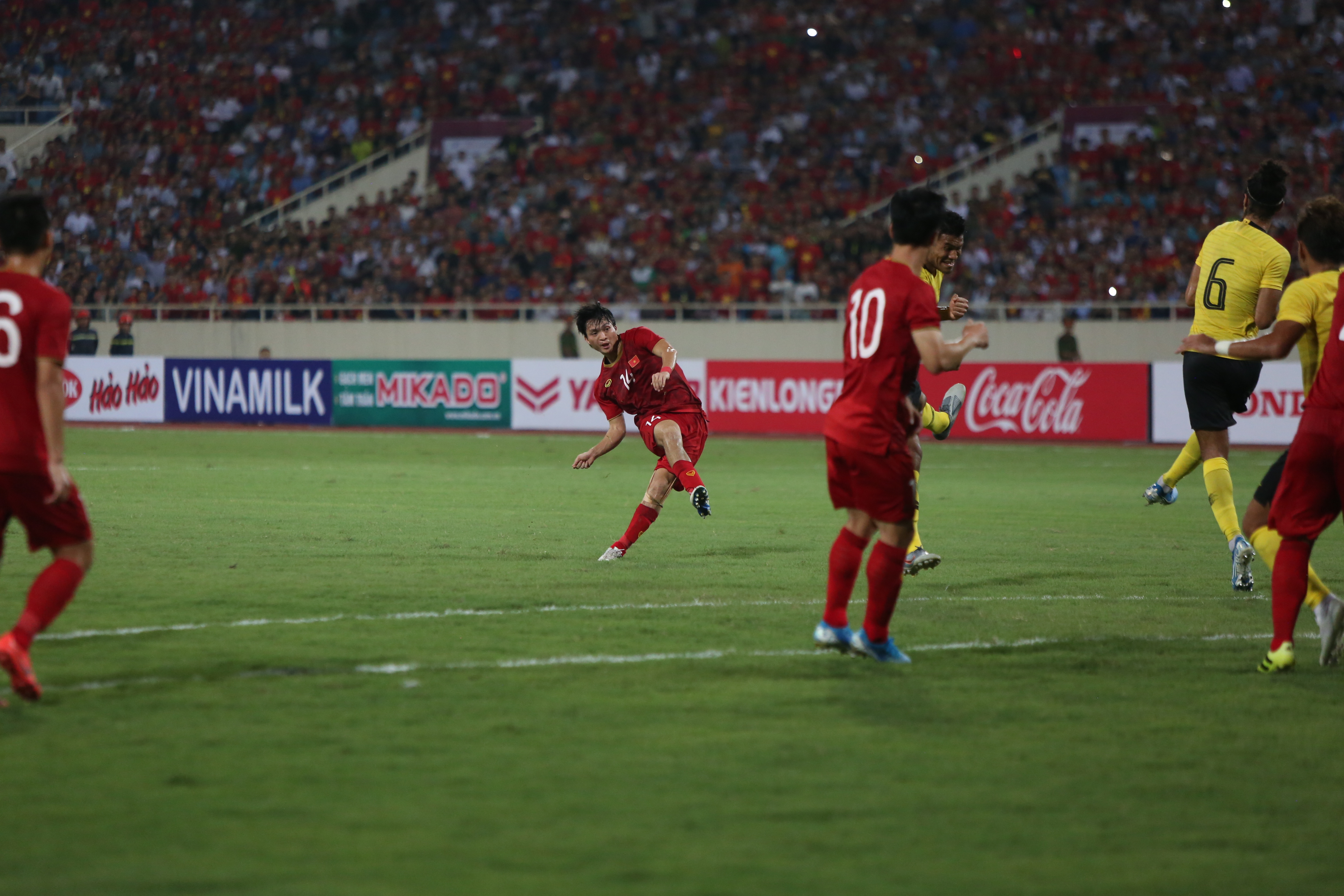HLV Park Hang-seo chốt danh sách 23 cầu thủ cho trận đấu với ĐT Indonesia - Bóng Đá