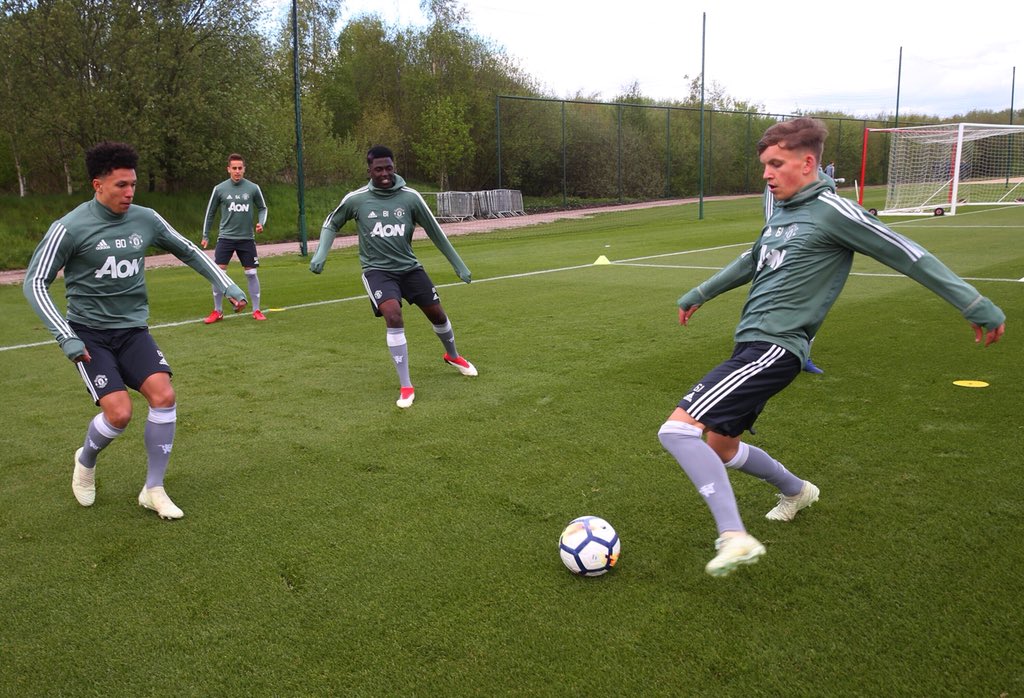 Thêm một "sao mai" sắp tỏa sáng trên bầu trời Old Trafford