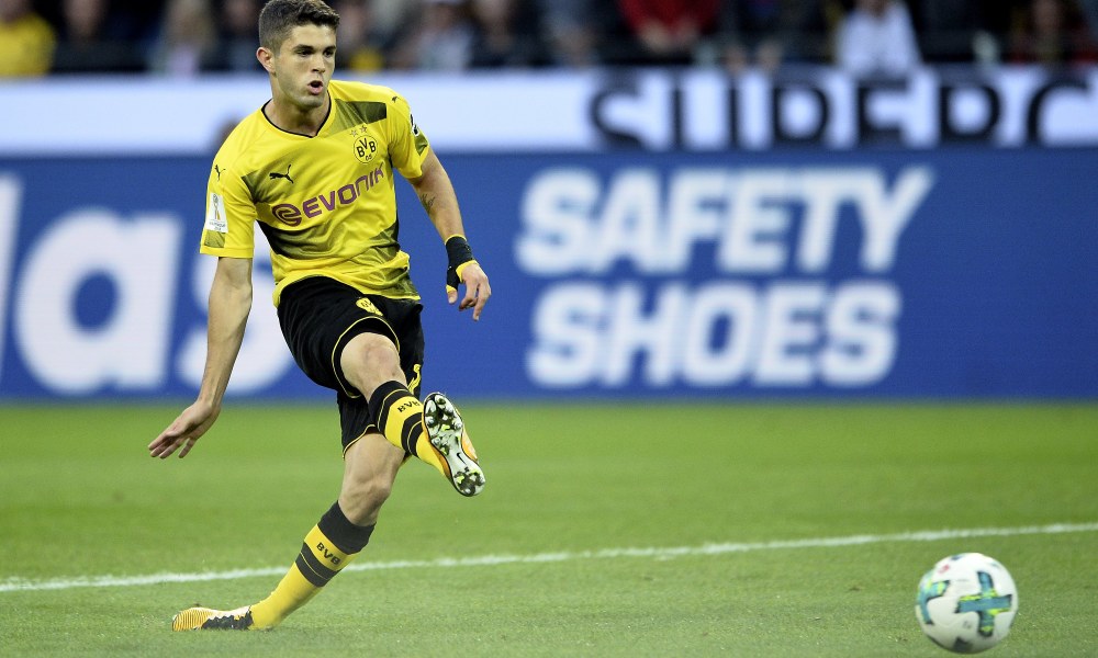 Quên Pulisic đi, Liverpool nên chiêu mộ cái tên chơi được tới 5 vị trí