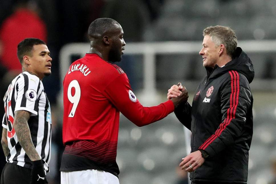 Ole Gunnar Solskjaer has achieved in a month what Jose Mourinho never could at Manchester United - Bóng Đá