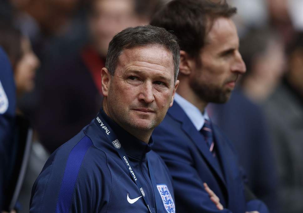 Điều này xảy ra, ghế nóng Chelsea sẽ lập tức "sang tên đổi chủ"