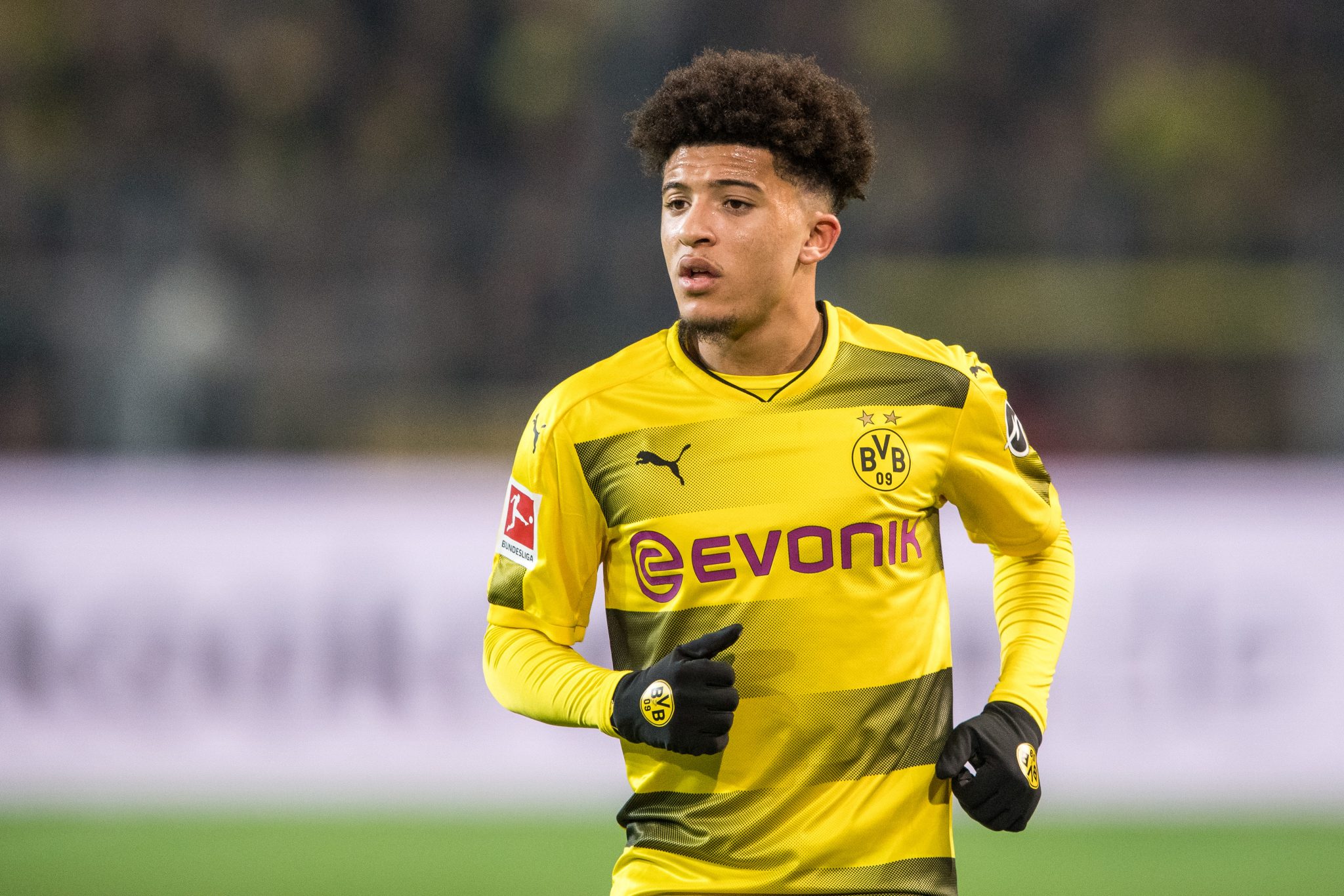 Why Manchester United should sign Jadon Sancho ahead of Gareth Bale - Bóng Đá