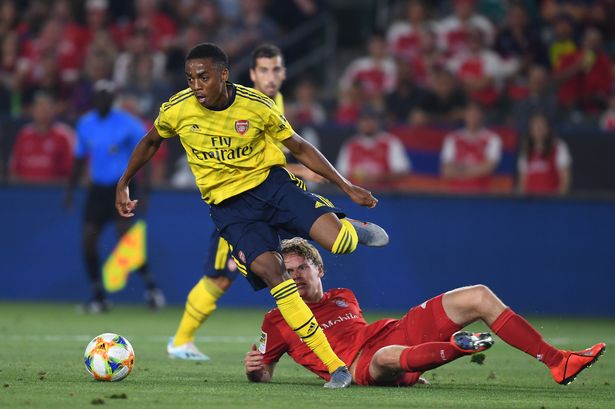 ‘Joe Willock is the closest thing there is to Andres Iniesta’ – Arsenal fans were very impressed with youngster’s display against Bayern Munich - Bóng Đá