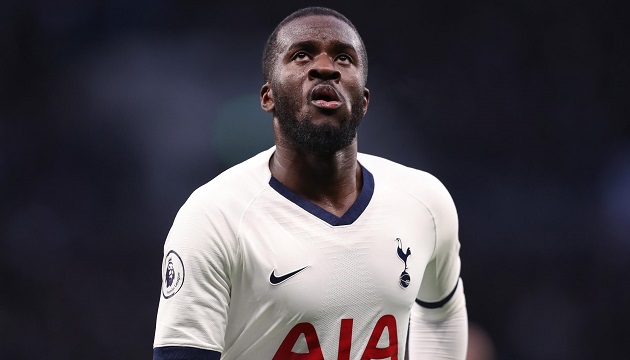 Jamie Carragher expects 'disgrace' and 'old man' Tanguy Ndombele to leave Tottenham - Bóng Đá