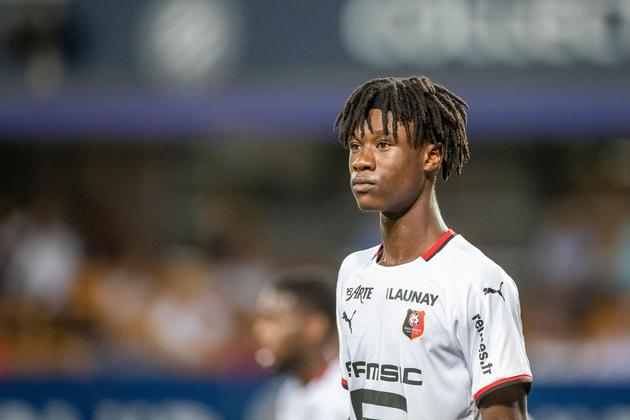 Rennes boss names main reason why Barca-linked Camavinga shouldn't push for exit this summer - Bóng Đá