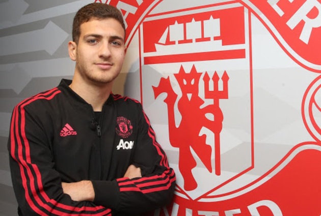 Milan looking to enter talks over permanent deal for Diogo Dalot - Bóng Đá