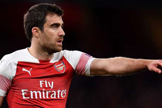 Sokratis' squad omission has largely gone unnoticed - yet it is in a way more brutal than Ozil's - Bóng Đá