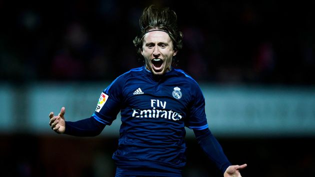 ‘He’s an exemplary player’: Zidane confirms Modric remains important part of Madrid’s squad - Bóng Đá