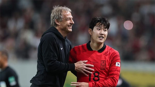 Klinsmann ấn tượng với sự phát triển của tiền vệ PSG Lee Kang-in - Bóng Đá
