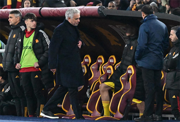 Roma and Mourinho snub media after Atalanta draw - Bóng Đá